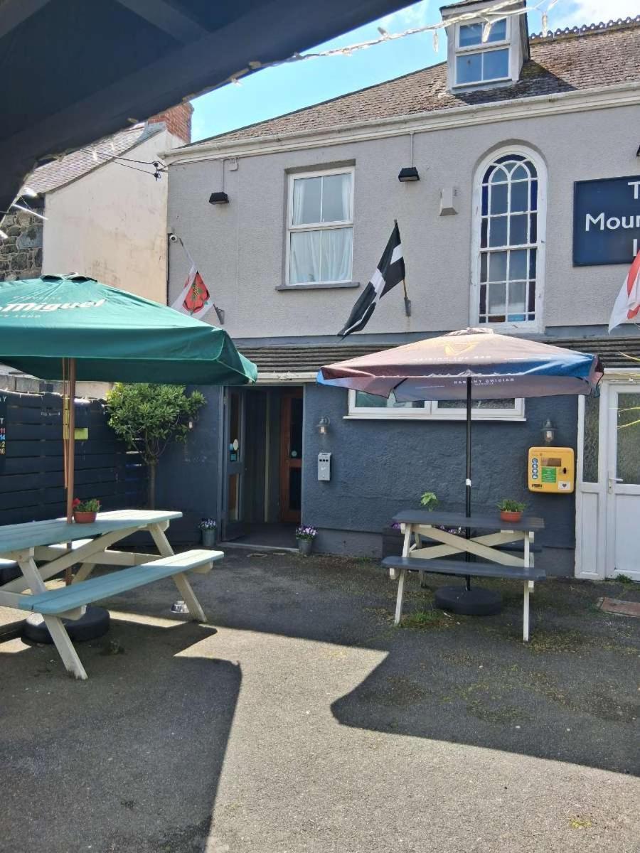 The Mounts Bay Inn Mullion Exterior photo